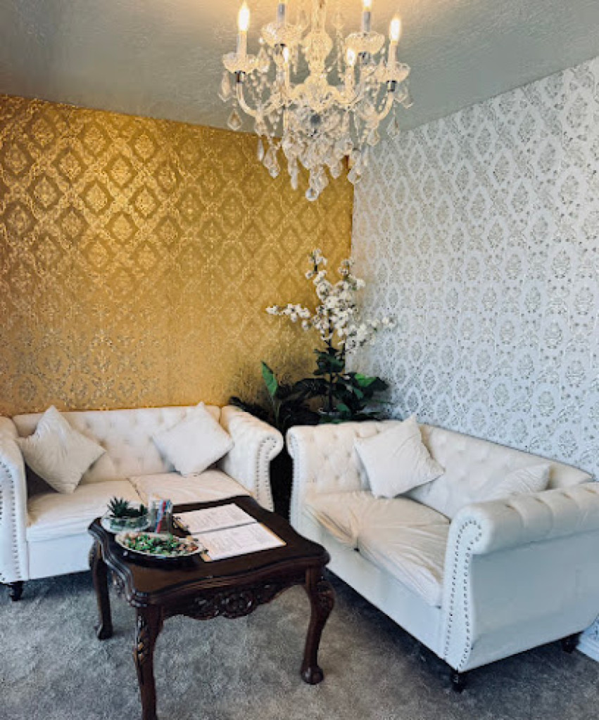 Healing Hands Thai Massage and Spa photo 1