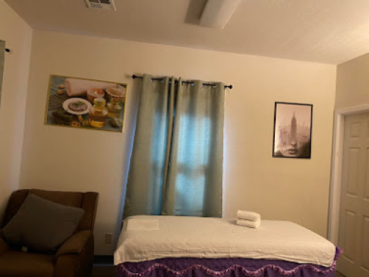 Two Flowers Massage listing photo