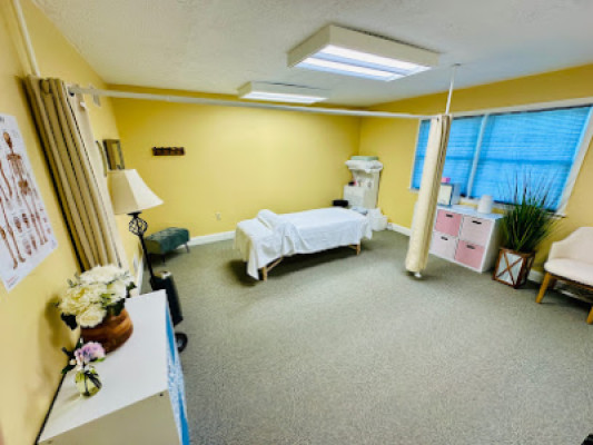 Wenjing Massage listing photo