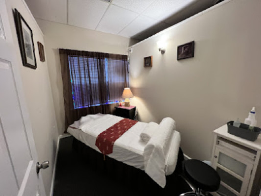 Qu's Massage Spa listing photo