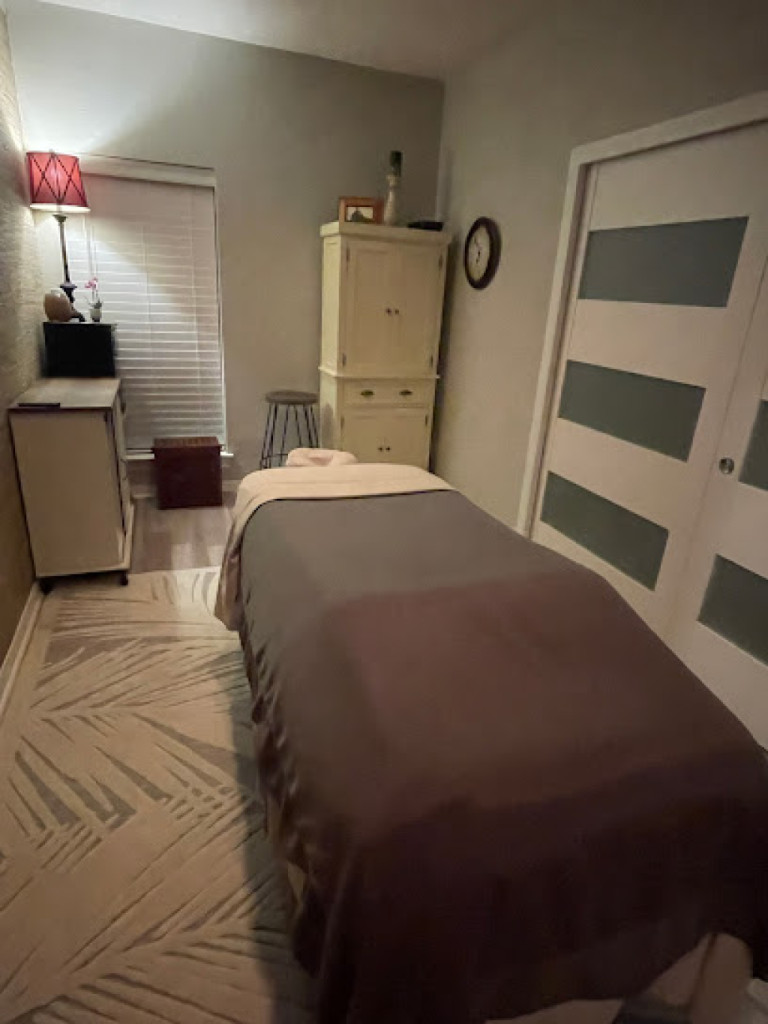Massage Studio photo 1