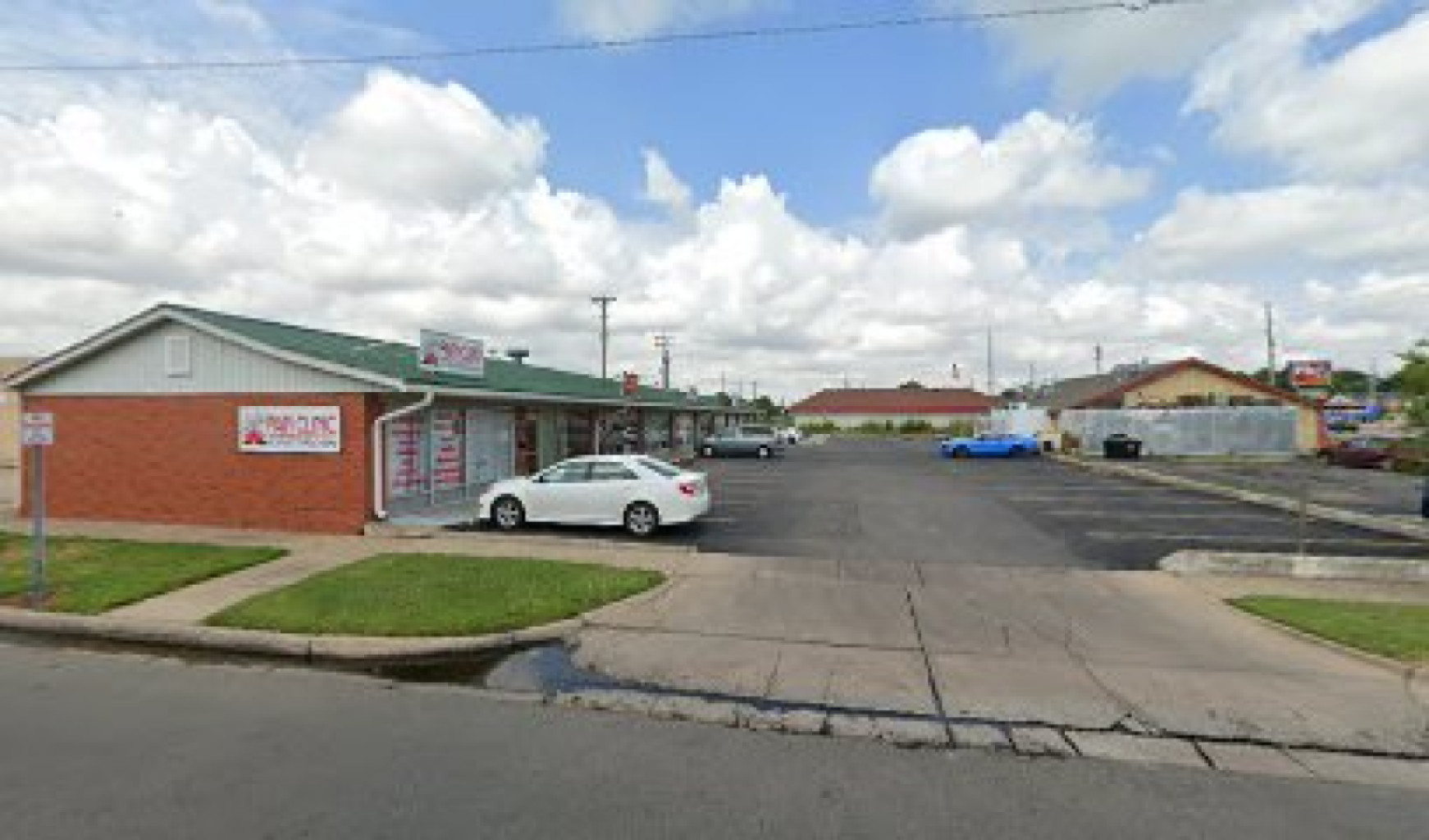 Unique Massage photo 1