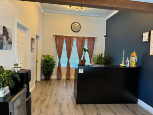 Massage Life listing photo