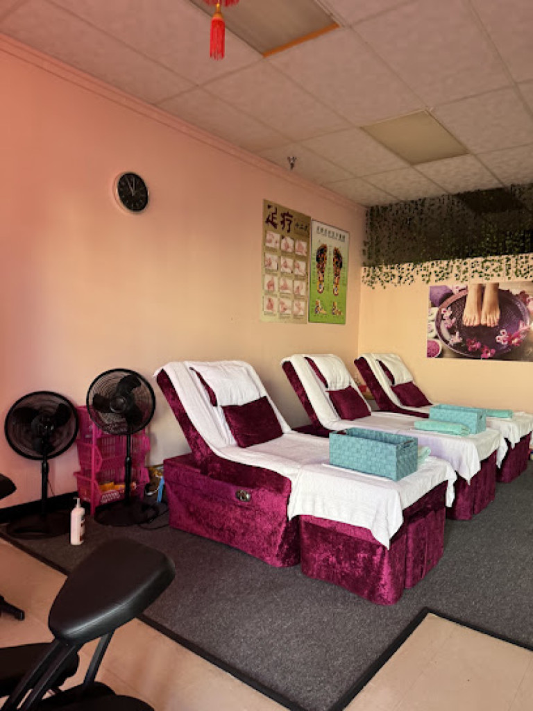 MC Massage photo 1