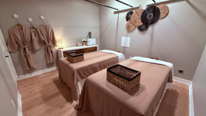 Relax Spa listing photo