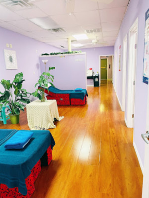 Q Foot Massage listing photo