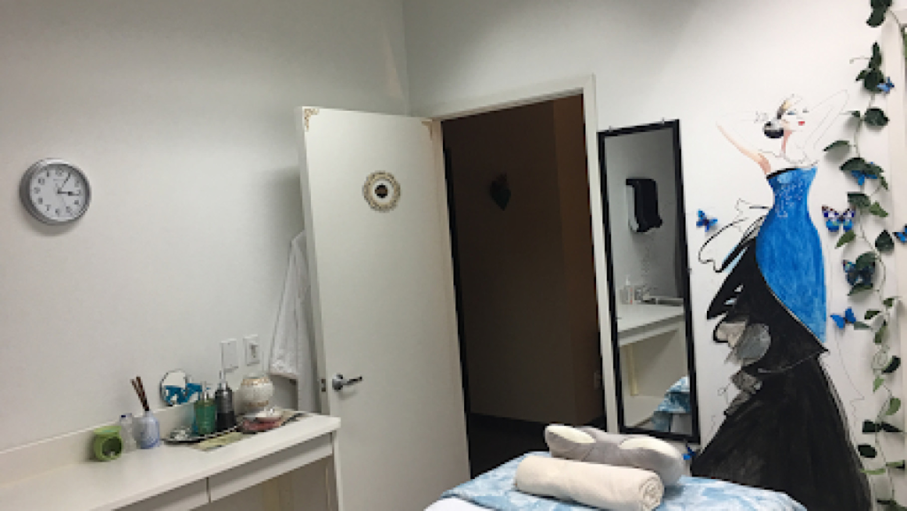 AROMA Massage Therapy photo 1