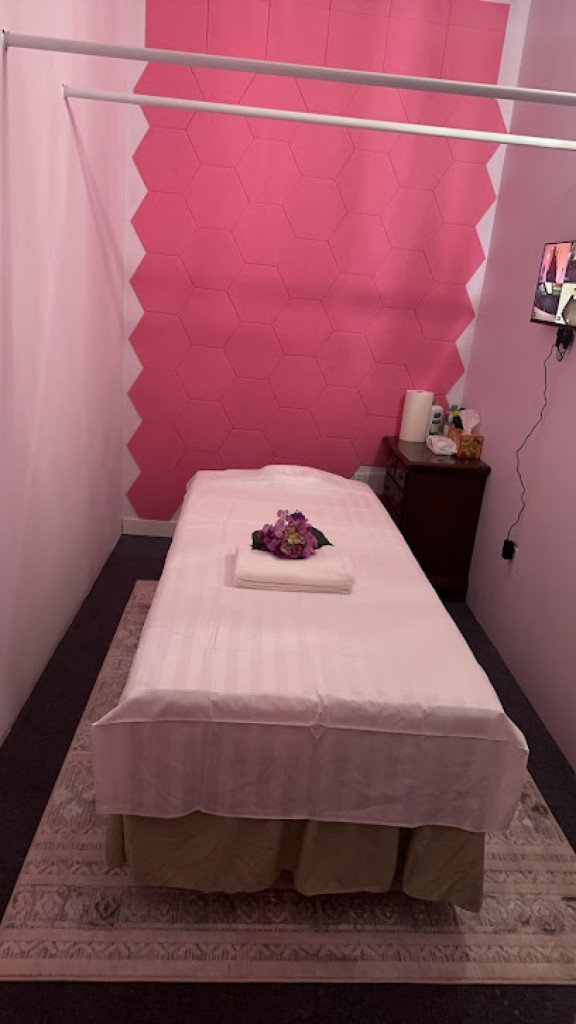 Rlx Massage photo 1