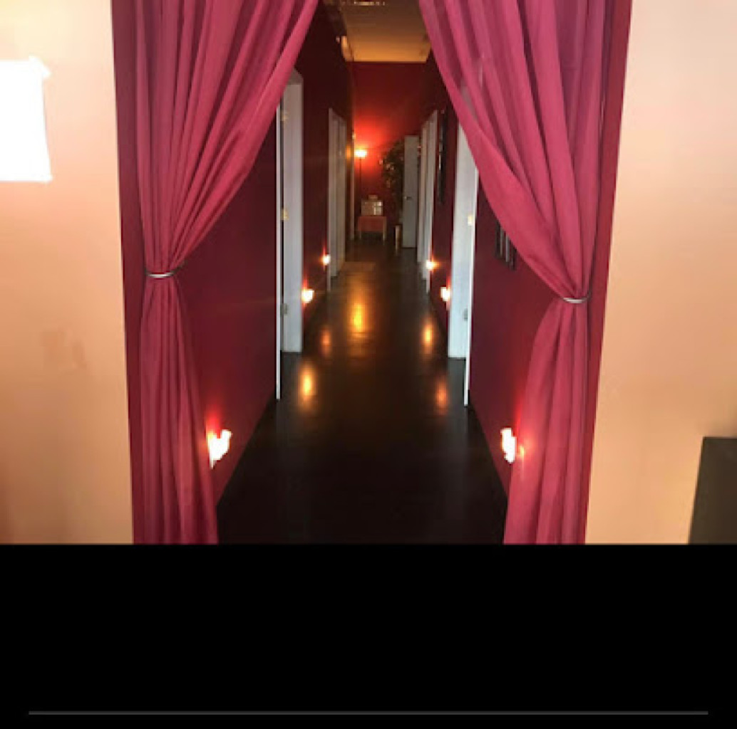 Saline Massage photo 1