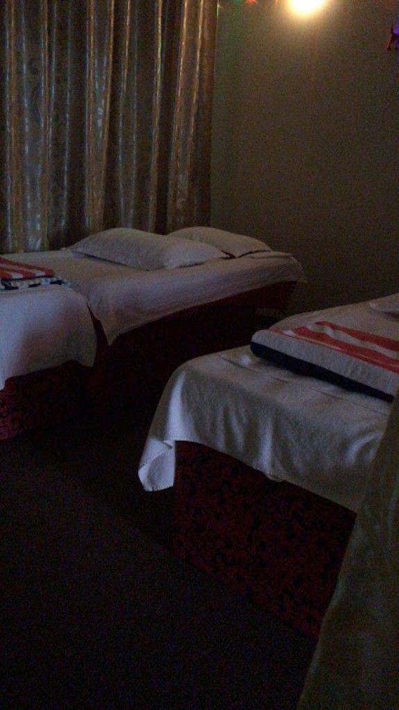 301 Foot Massage photo 1