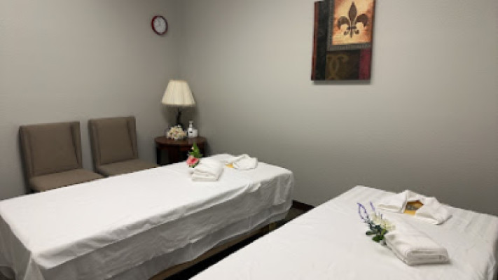 Sunlight Massage listing photo