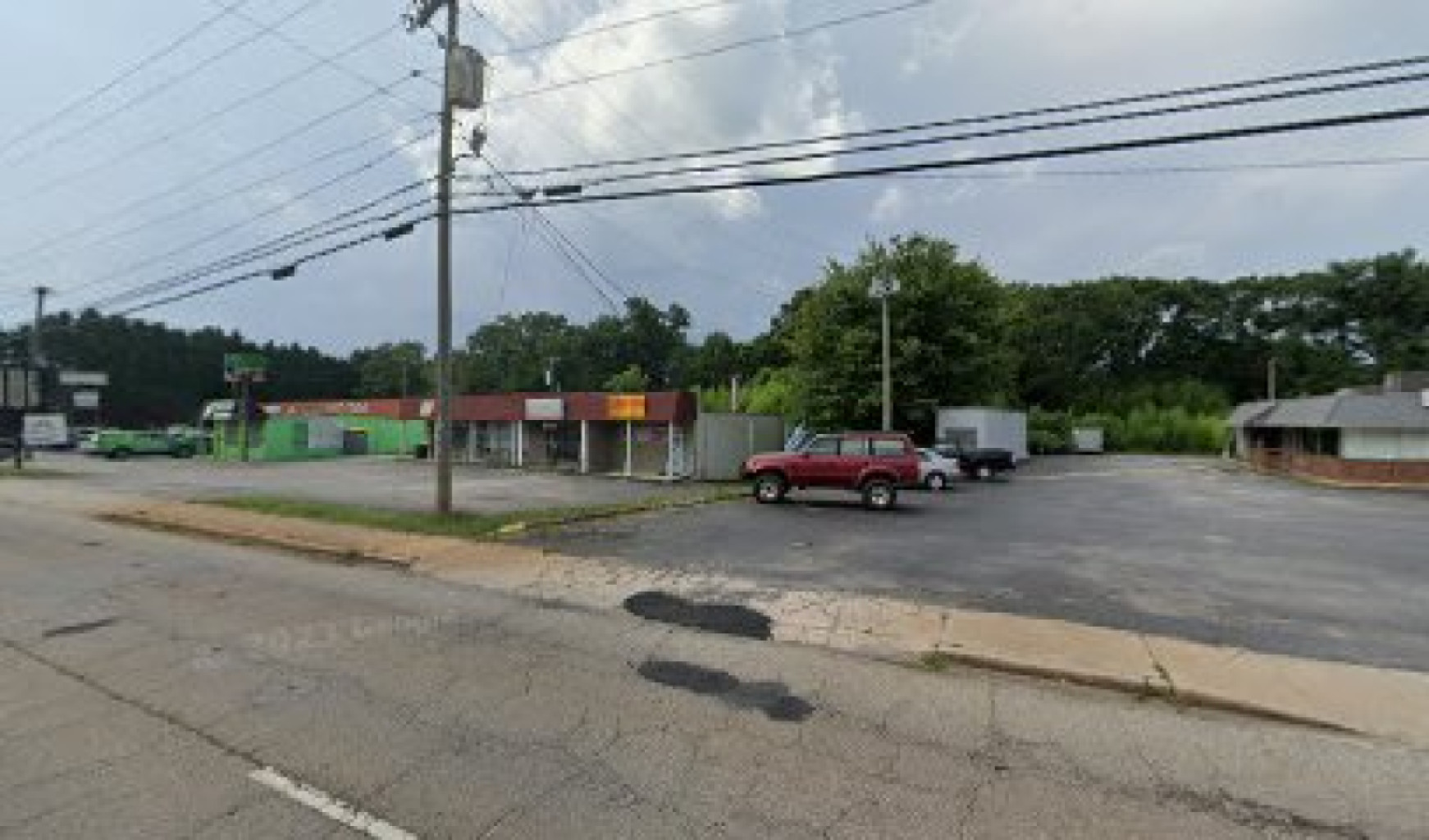 Lin F Spa photo 1