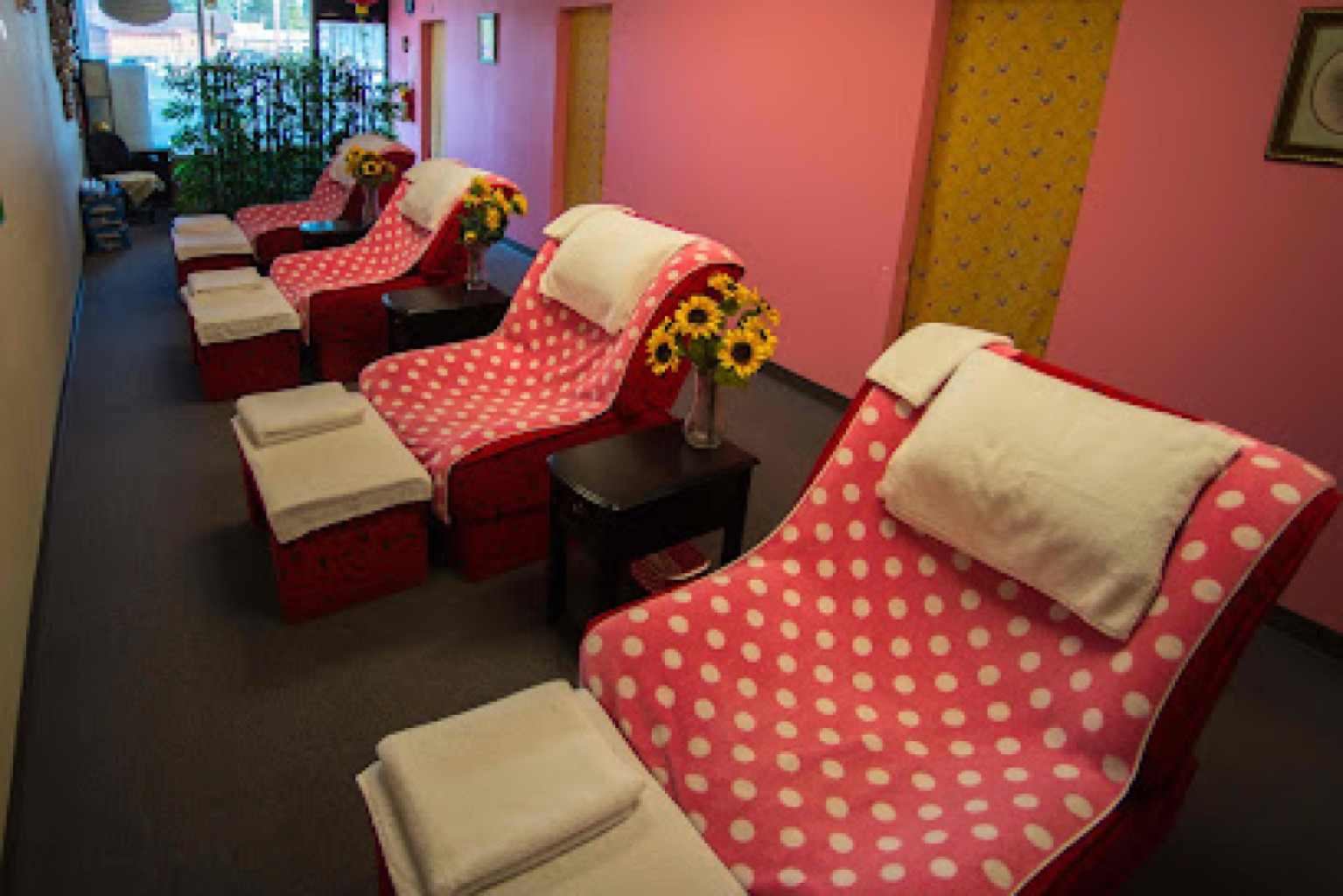 Lilly Foot Massage photo 1