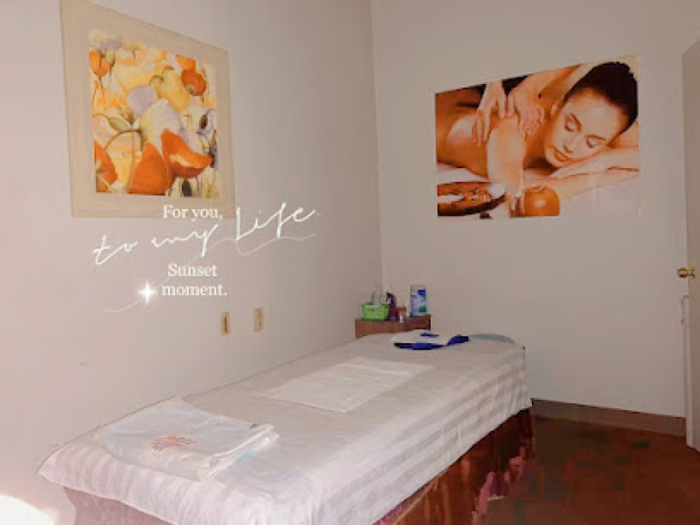 Foot Massage photo 1
