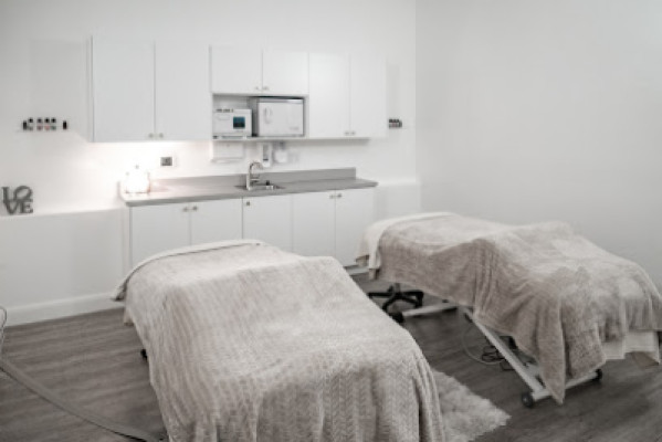 Luxury Massage listing photo