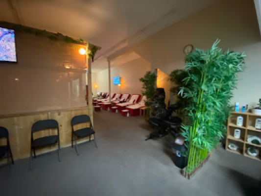 Relaxing Station listing photo