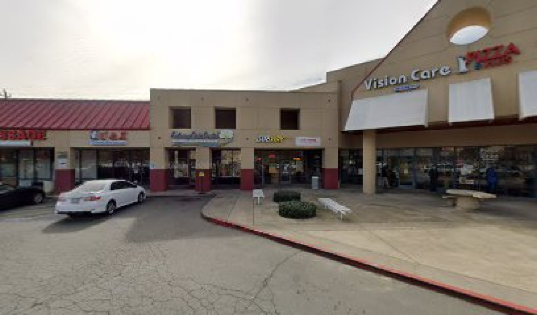 Gateway Oaks Massage photo 1