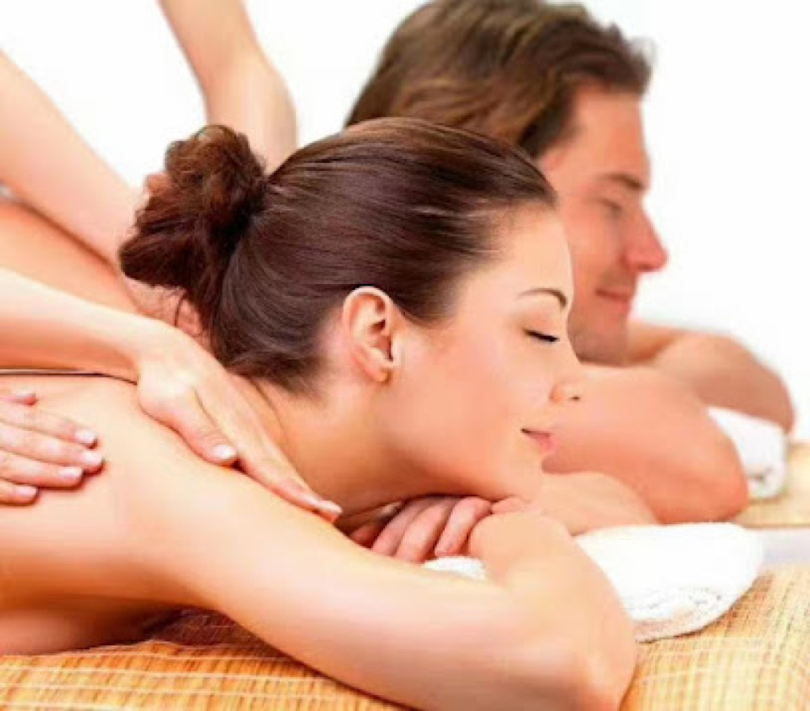 Royal Massage Parlor photo 1
