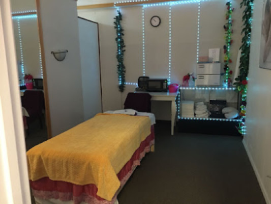 YaYa foot massage listing photo