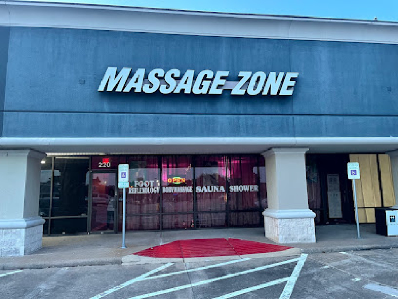 Massage Zone photo 1