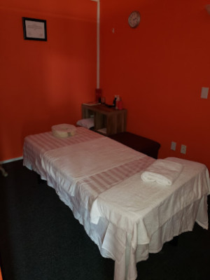 Bin massage listing photo
