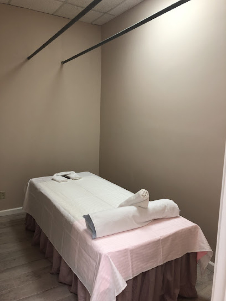 Orange Massage photo 1