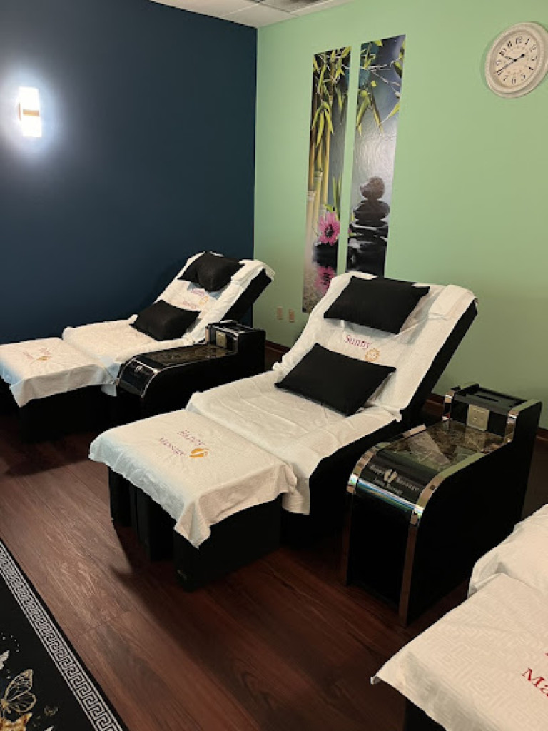 Asian Massage And Reflexology photo 1