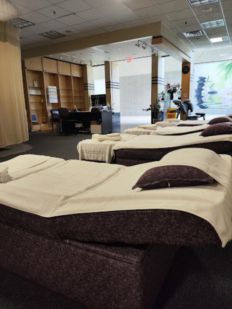Happy Feet Salon photo 1