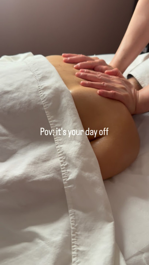 I Massage & Wax photo 1