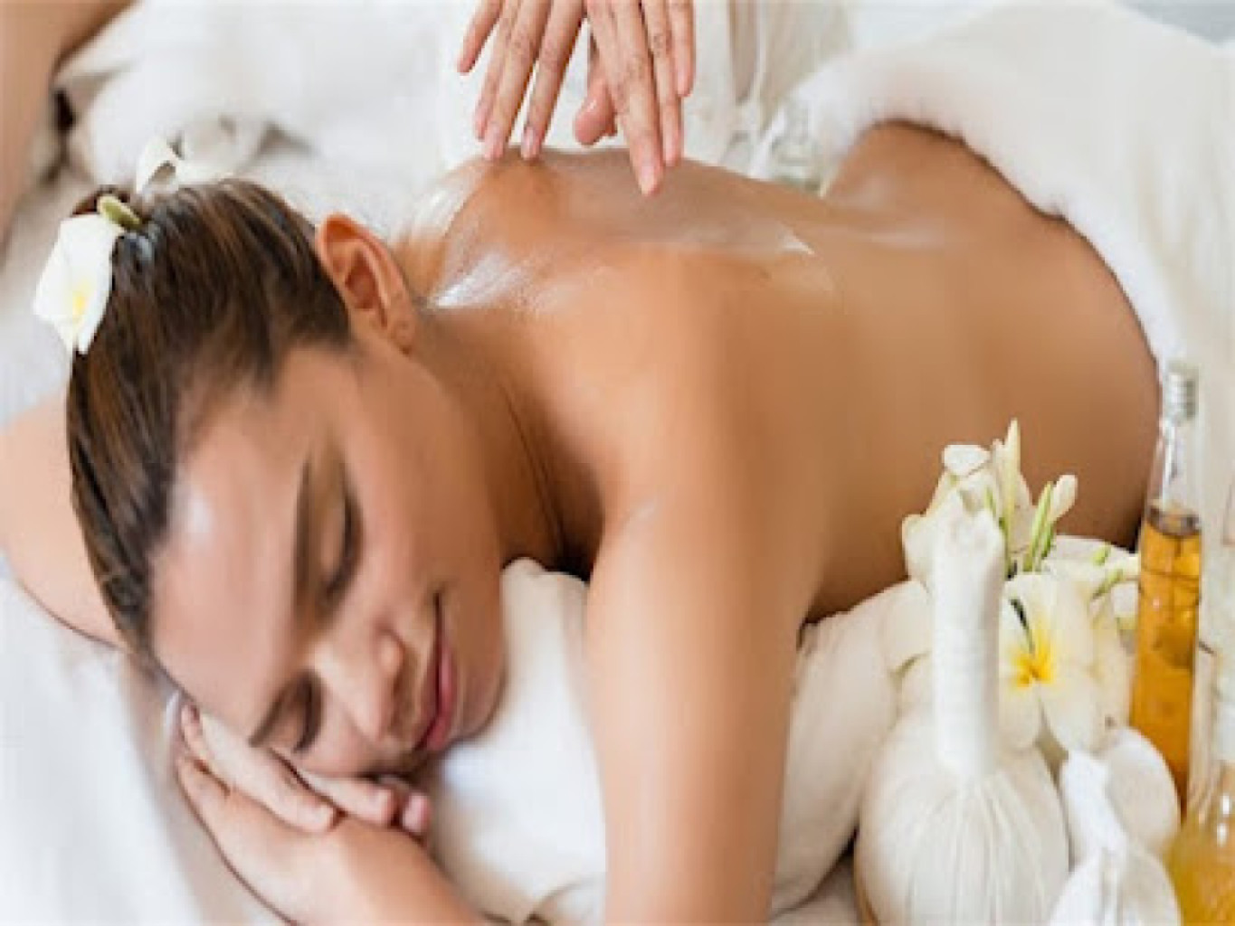 Asian Sunny Massage photo 1
