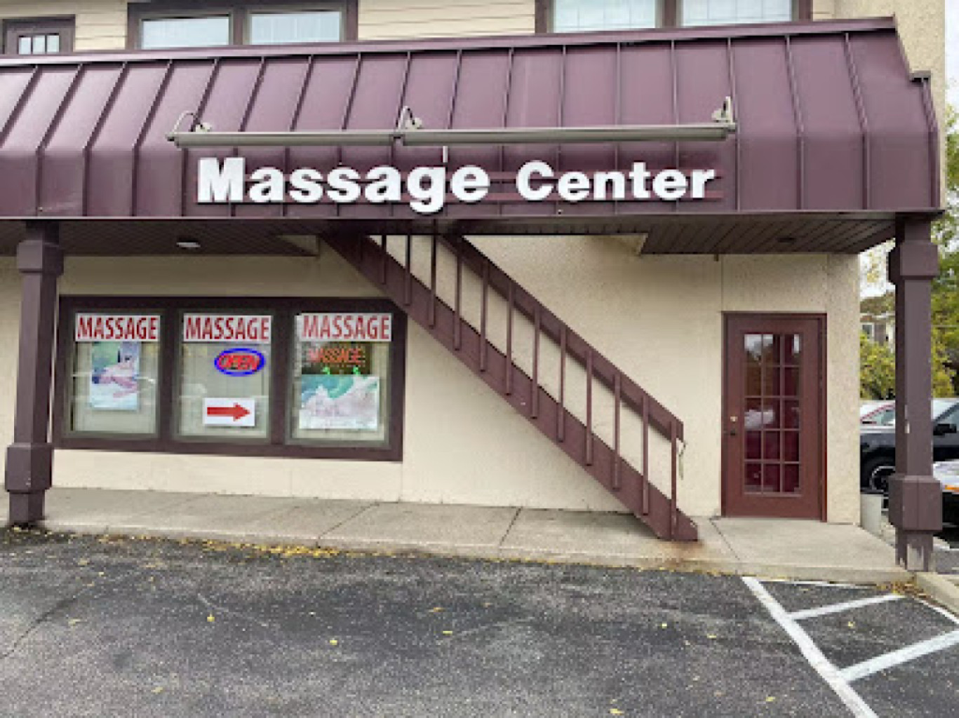MASSAGE CENTER photo 1