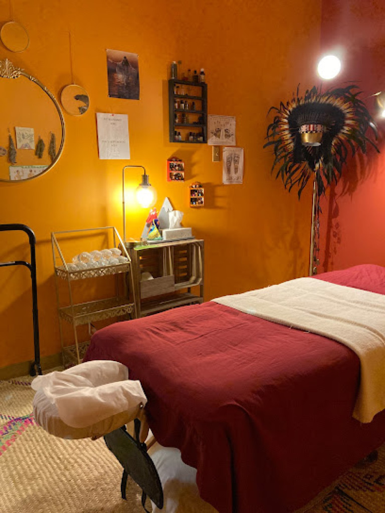 Houston Aztec Massage photo 1