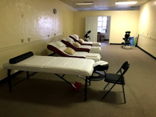 T & H Foot Massage listing photo