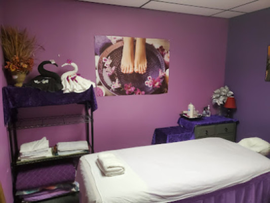 Swan Spa listing photo