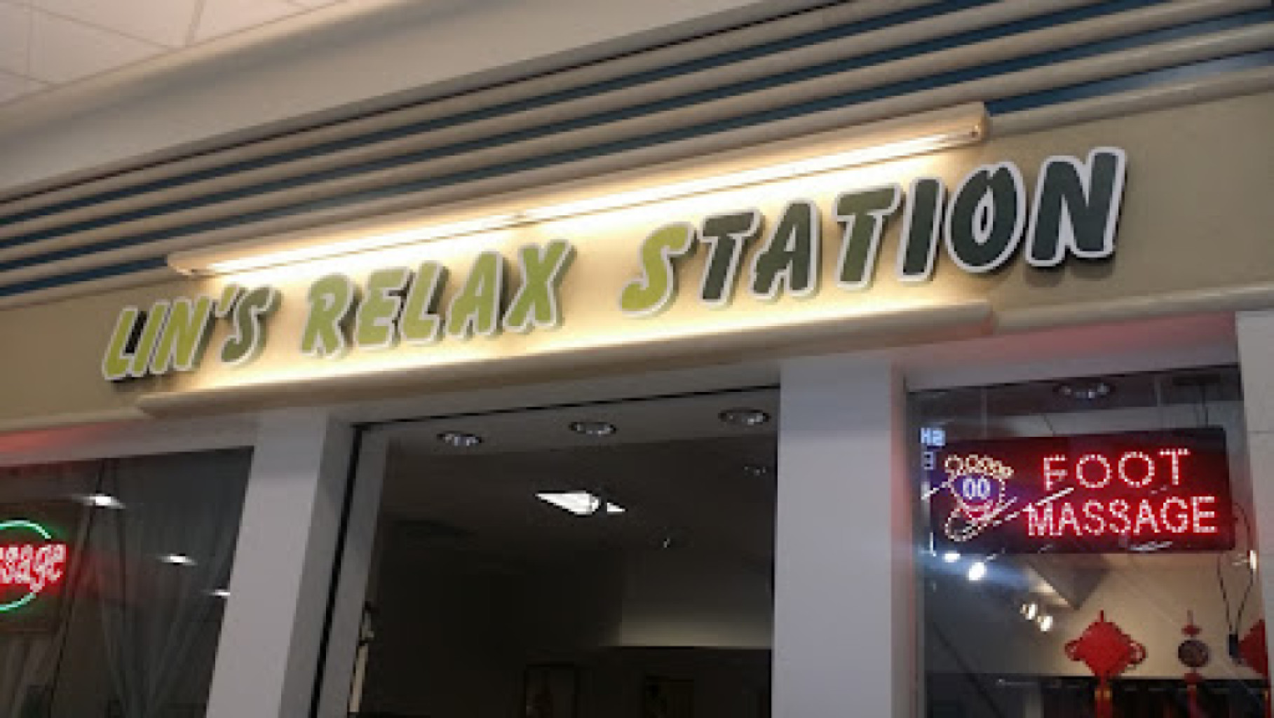 Lin's Relax Station Spokane Valley Mall photo 1