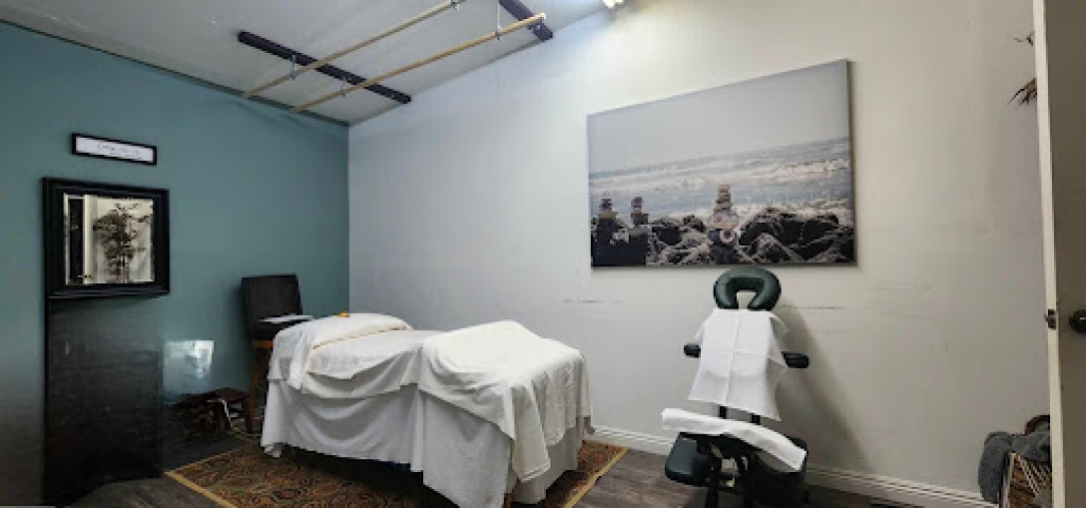 Phoenix massage photo 1