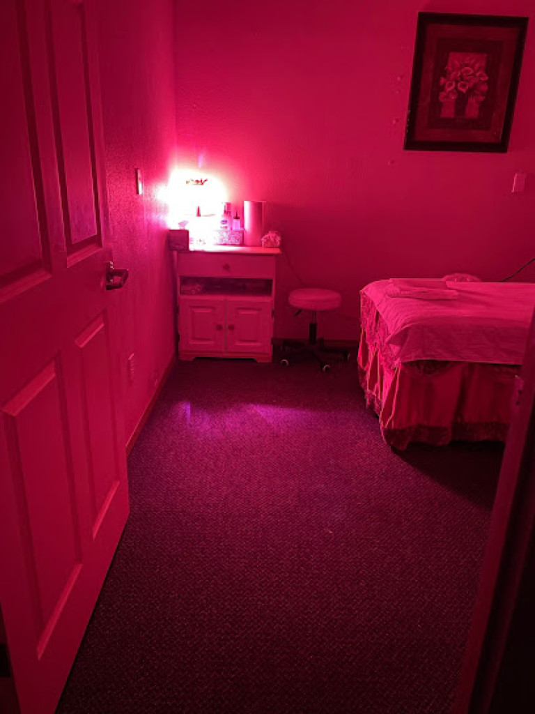 Massage photo 1