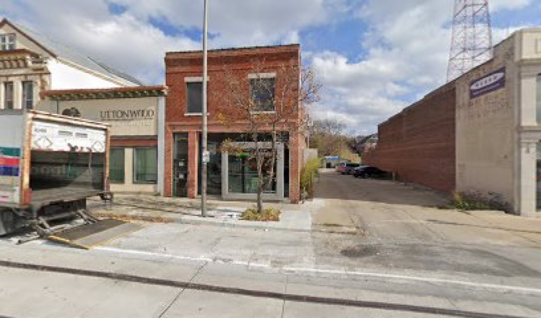 Main Street Spa photo 1
