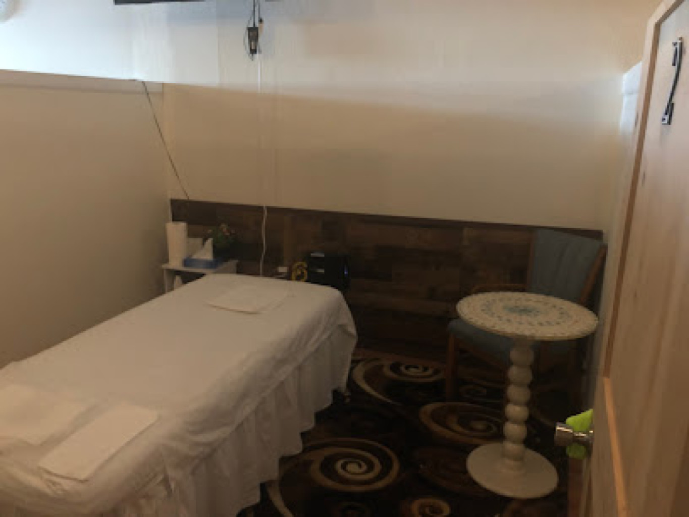 Spring Foot Massage photo 1