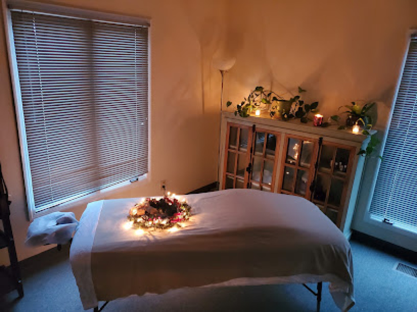Elite Hands Massage Therapy photo 1