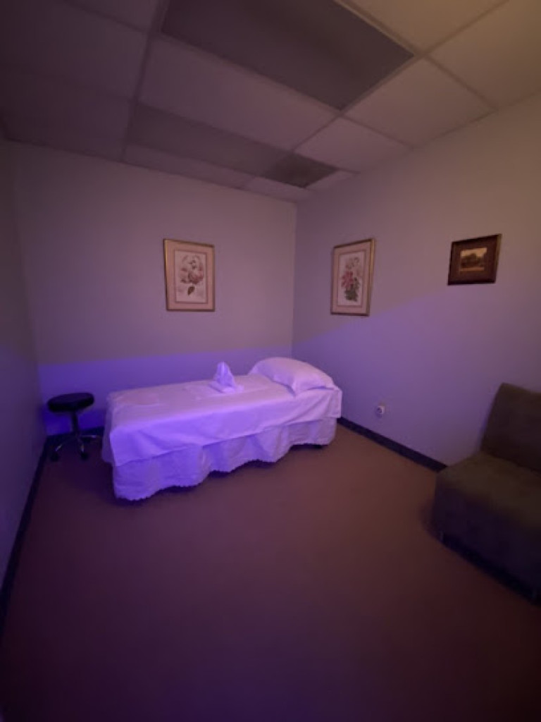 Massage Pros photo 1