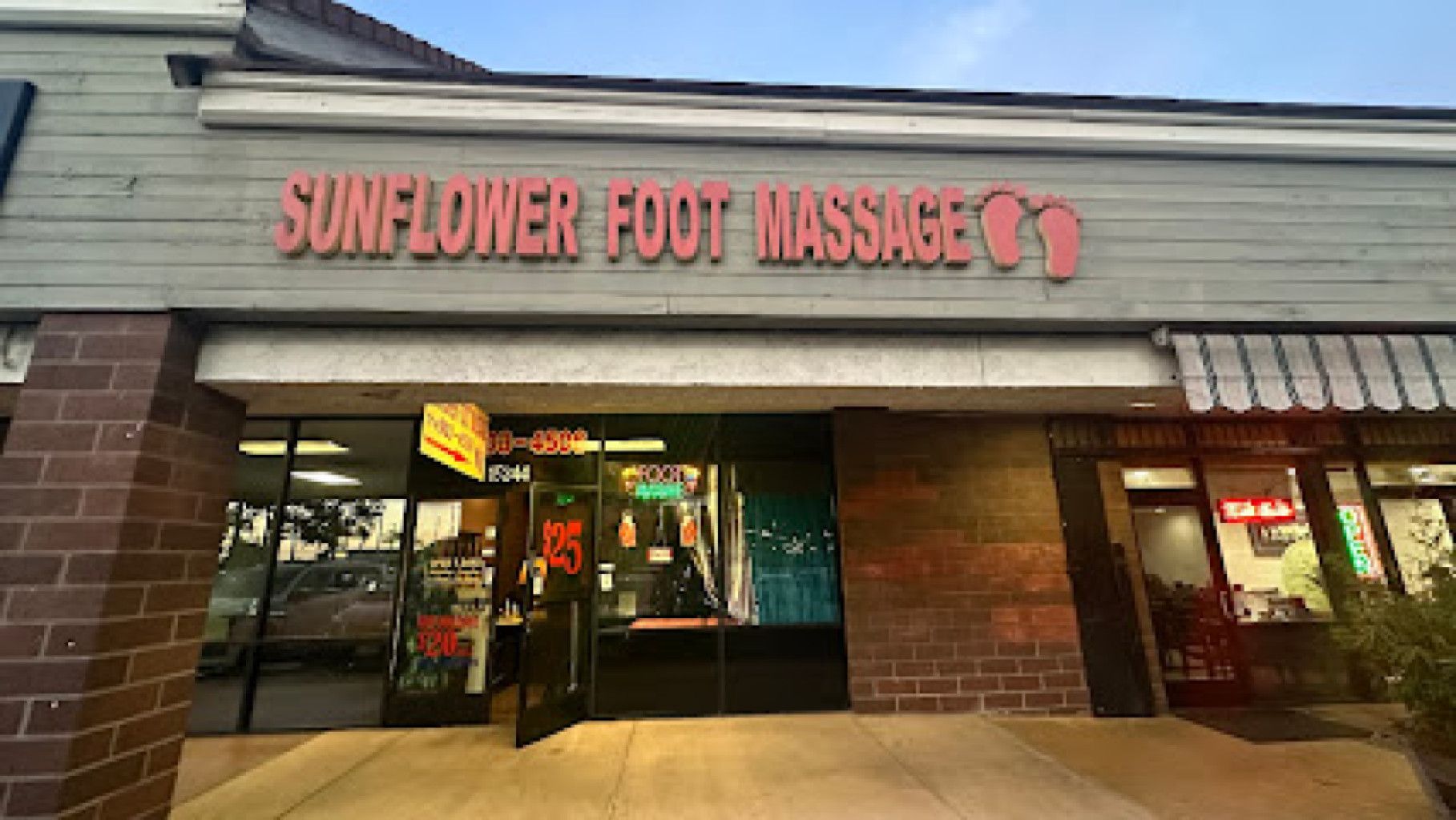Sunflower Massage photo 1