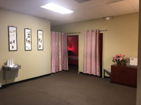 Sunny Spa listing photo