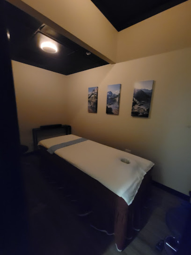 Absolute Massage Spa photo 1