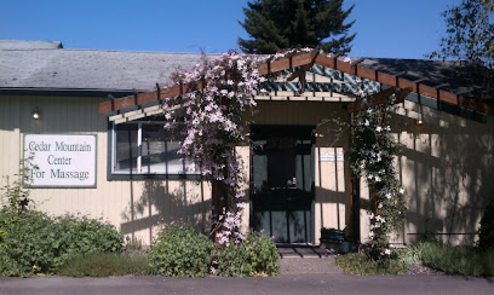 Serene Massage photo 1