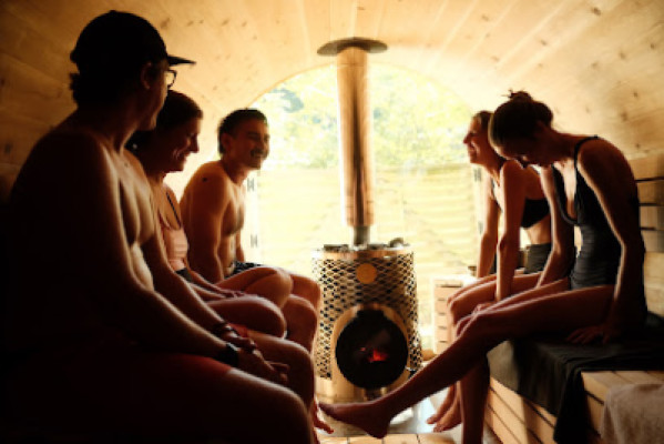 Super Sauna listing photo