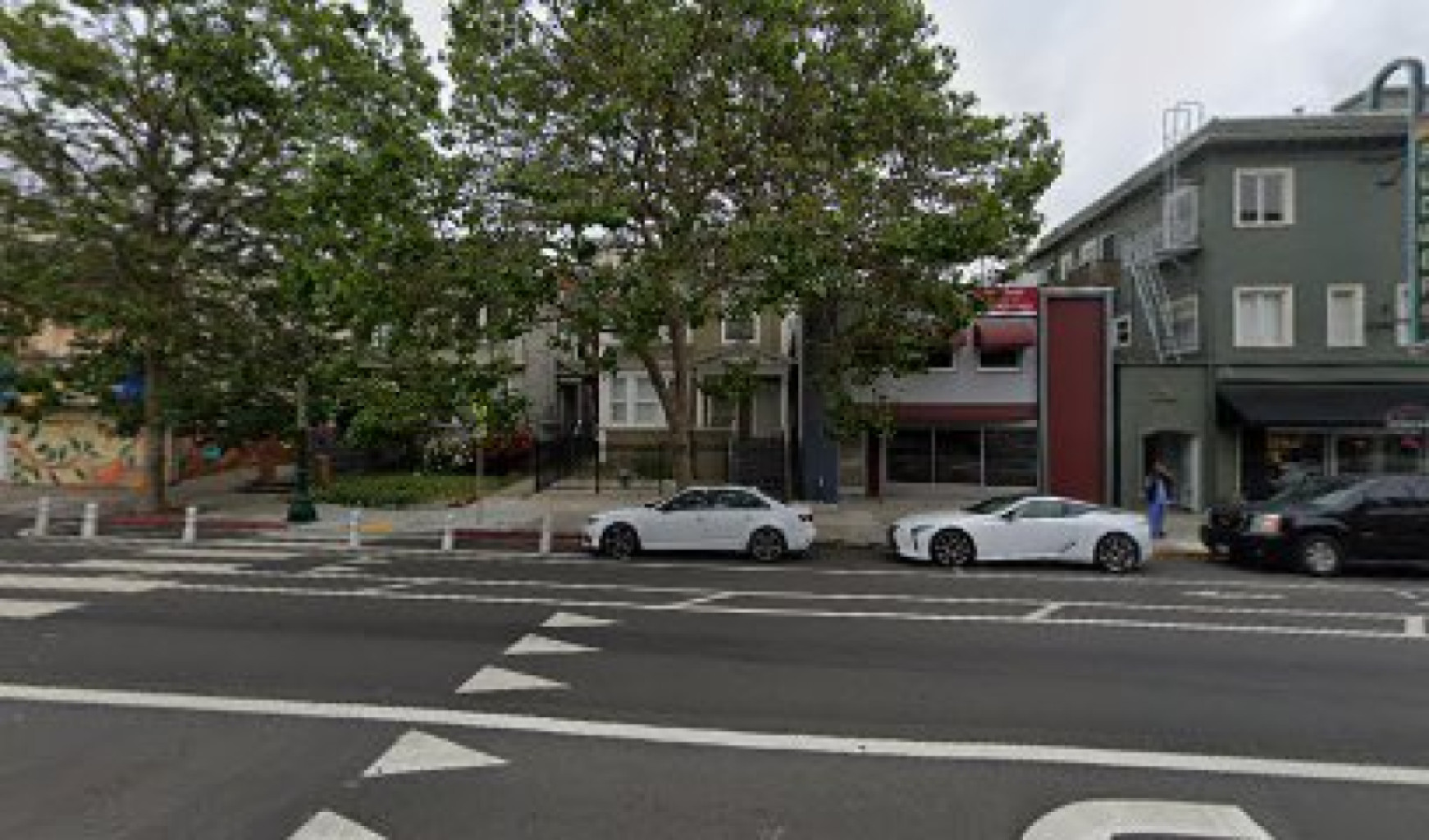 Gold Center photo 1