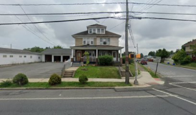 Gold Star Spa listing photo