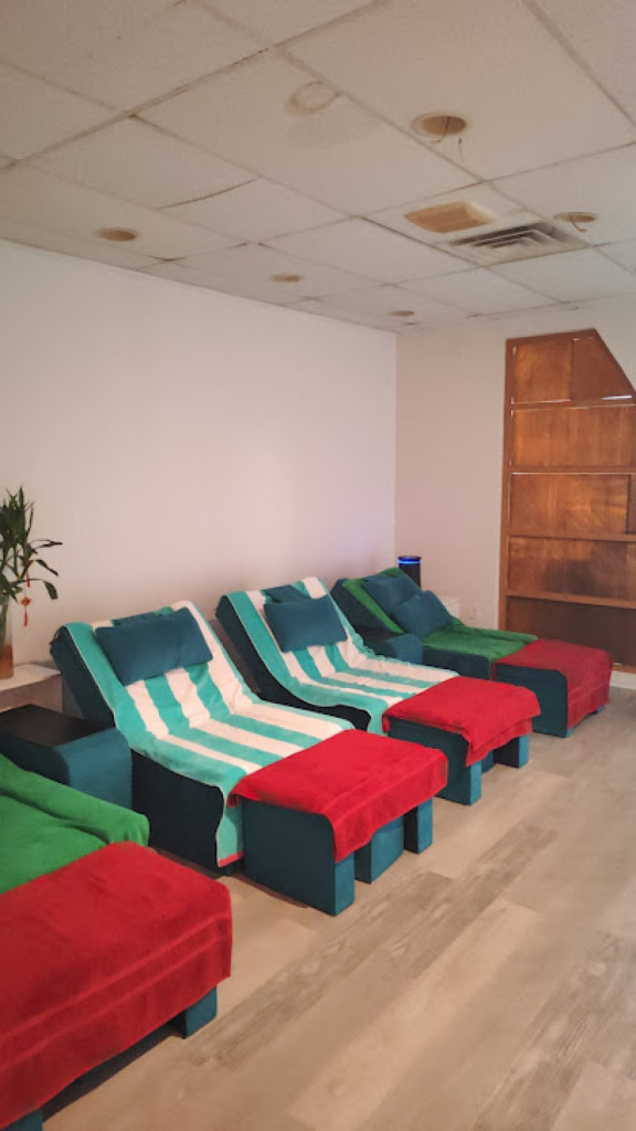 LL Red Sun Foot Spa photo 1