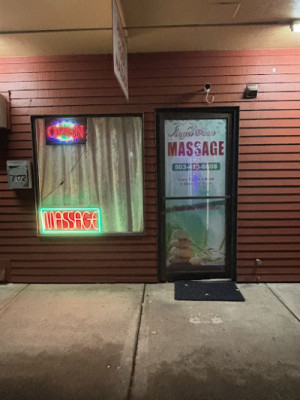 Angel foot massage. listing photo